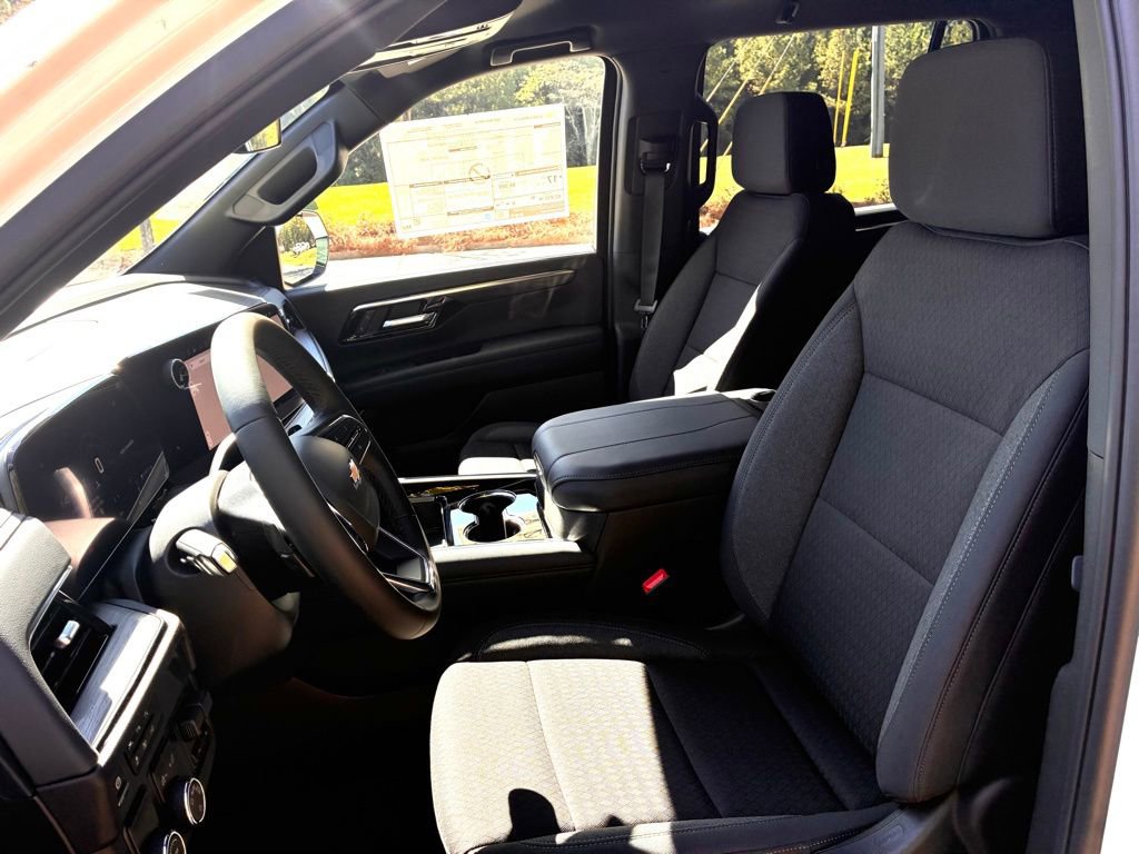 2026 Chevrolet Tahoe LS - Photo 17