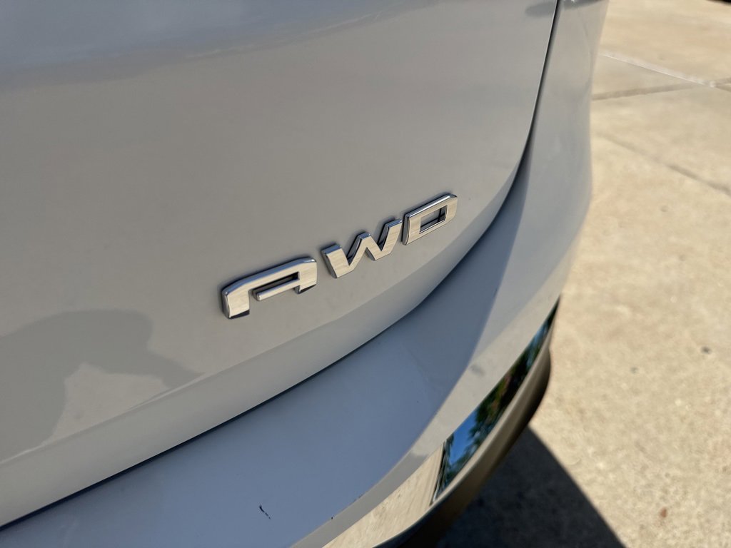 2023 Gmc Terrain SLT photo 3