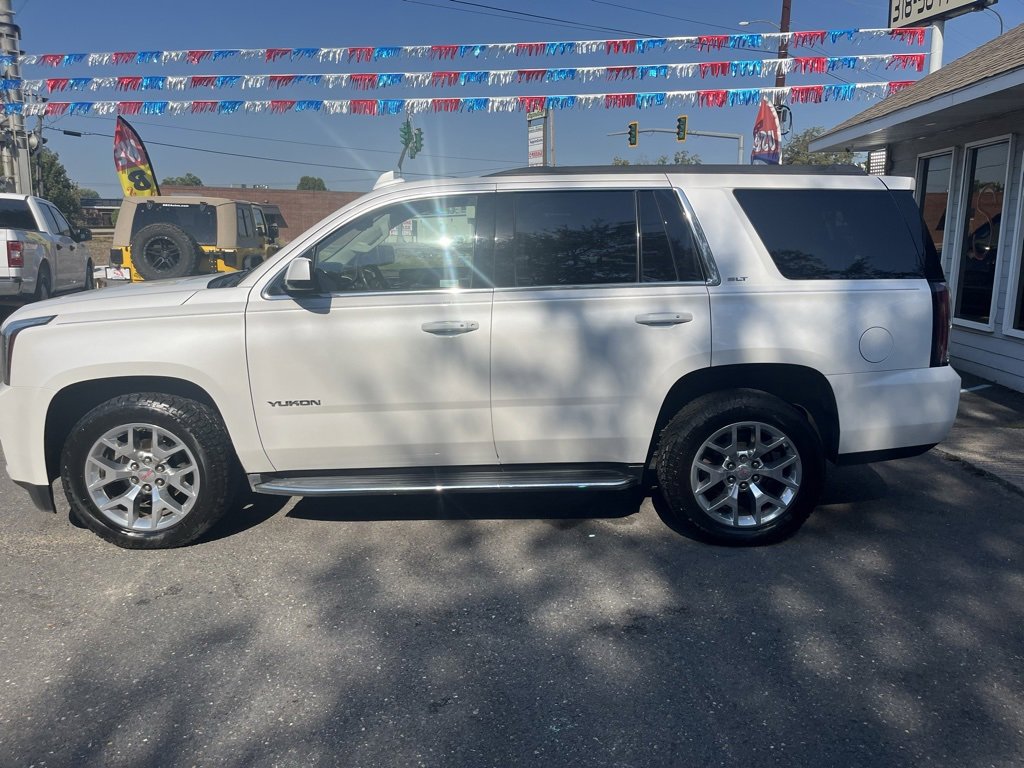 2020 Gmc Yukon SLT photo 2