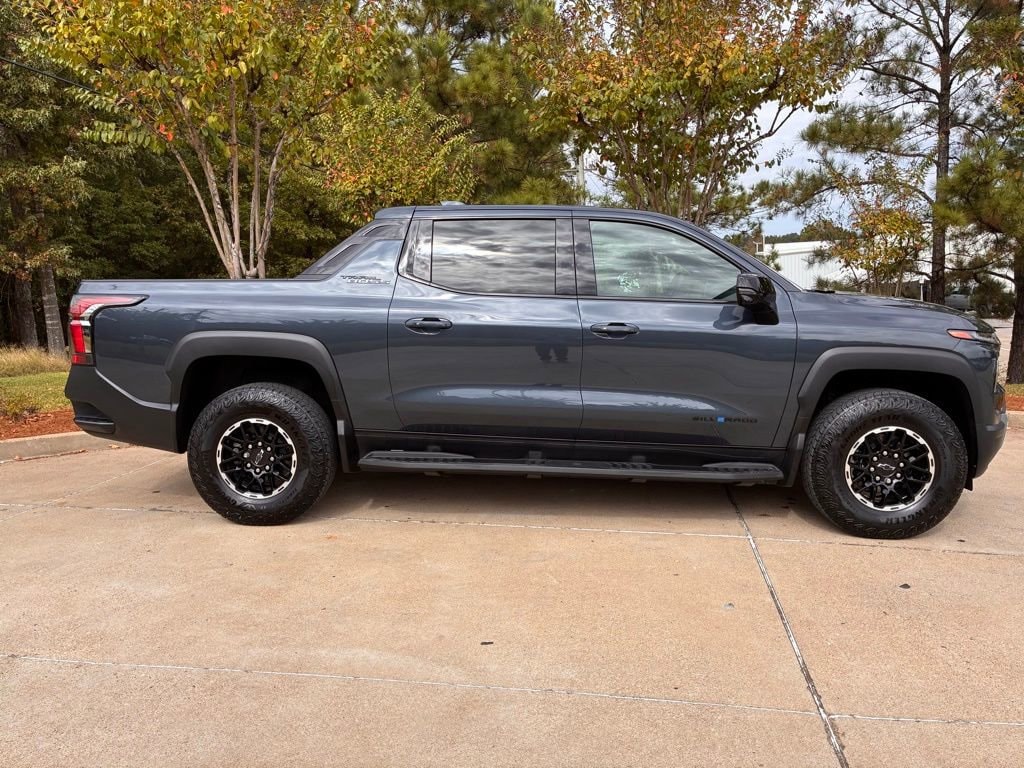 2026 Chevrolet Silverado EV Trail Boss - Photo 9