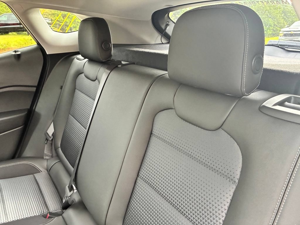 2026 Chevrolet Trax LT - Photo 11