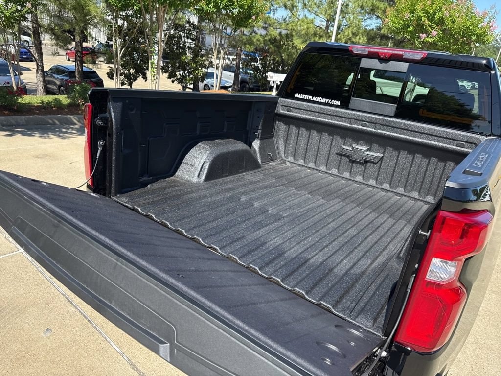 2025 Chevrolet Silverado 1500 High Country - Photo 9