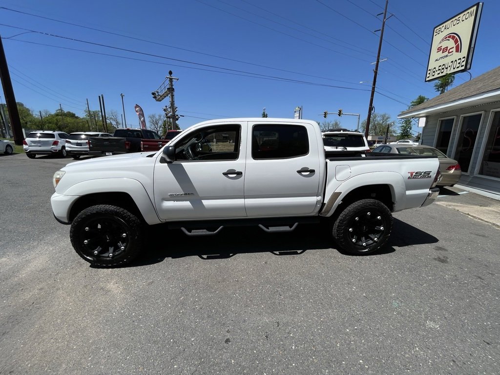 2012 Toyota Tacoma PreRunner V6 photo 3