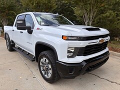 2026 Chevrolet Silverado 2500 HD Custom Truck