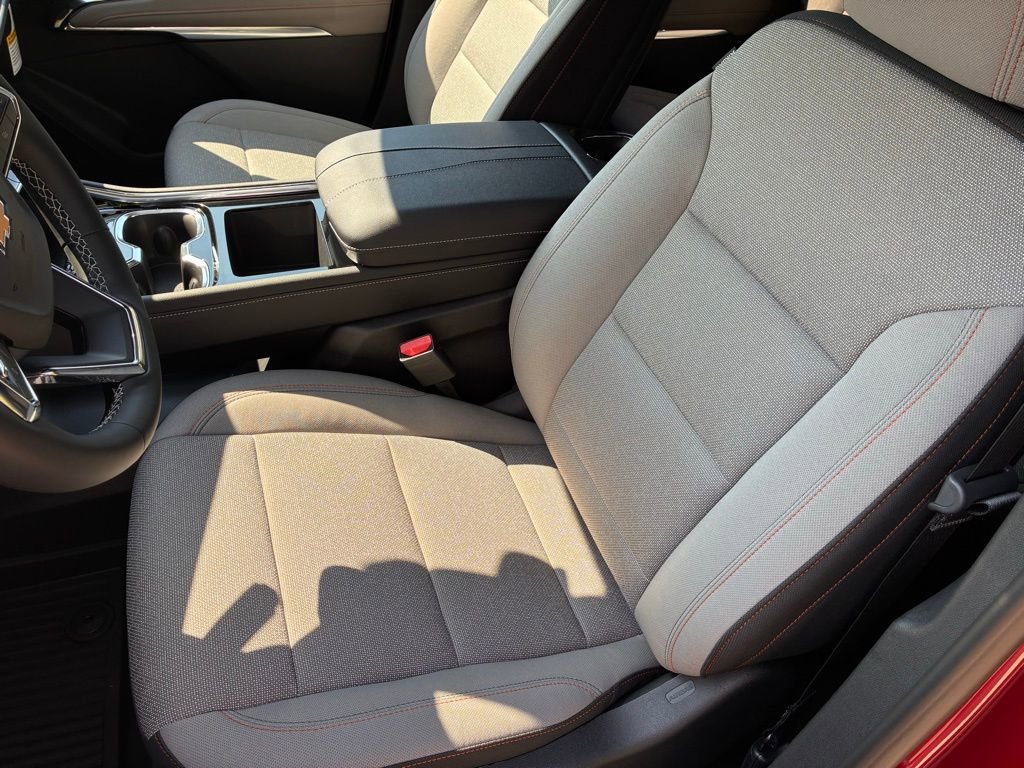 2026 Chevrolet Traverse LT - Photo 29