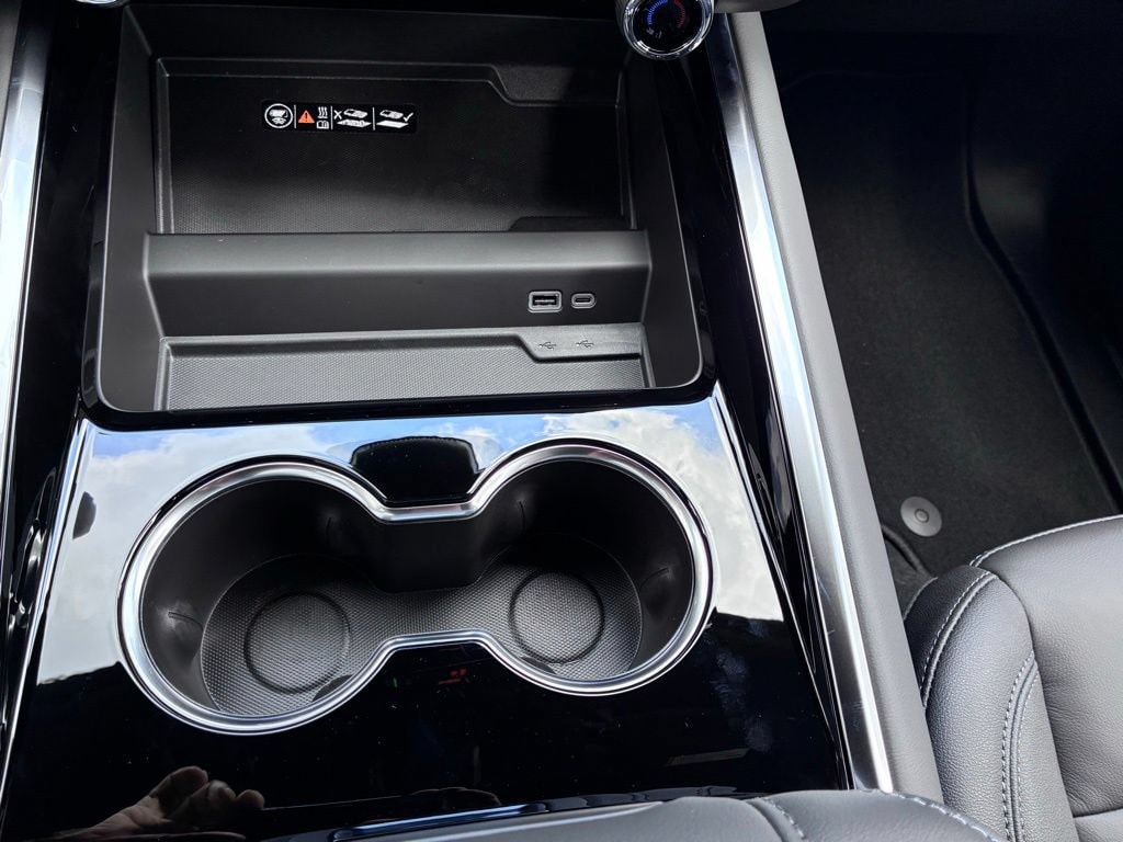 2026 Chevrolet Tahoe LT - Photo 37