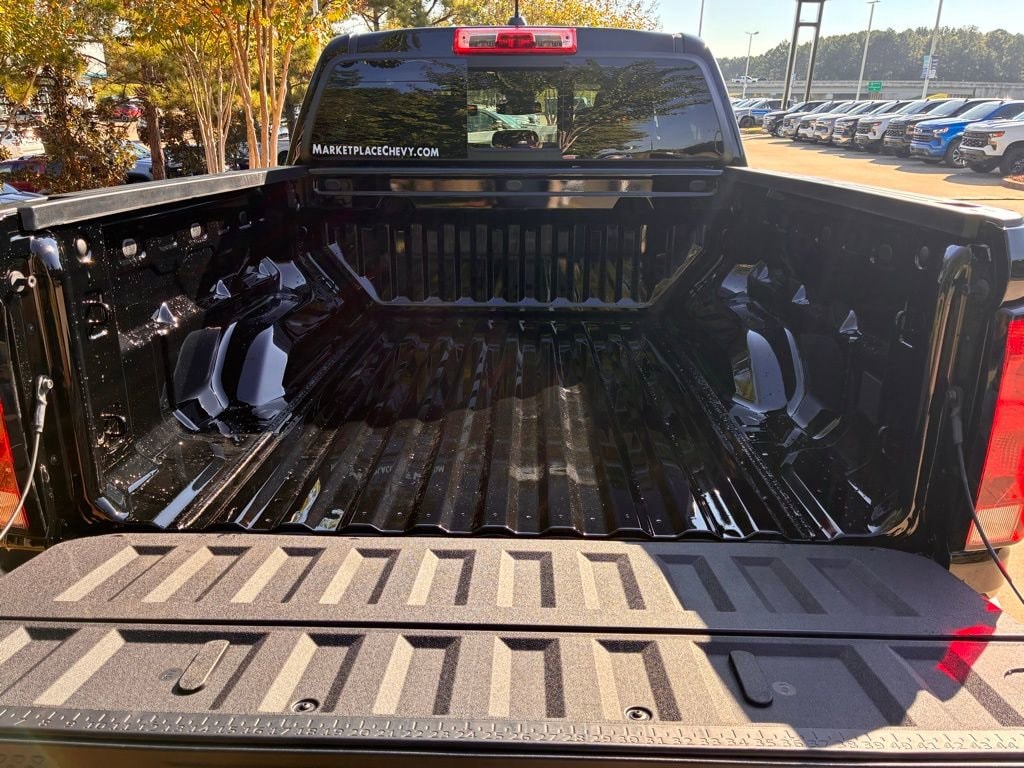 2026 Chevrolet Colorado Trail Boss - Photo 10