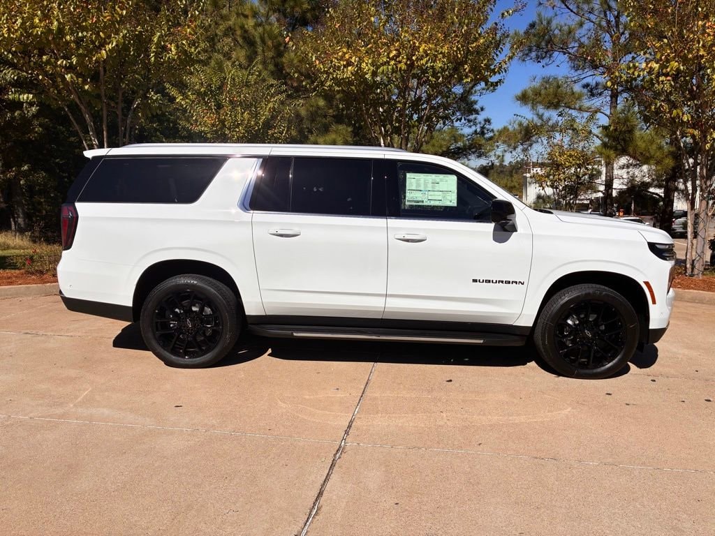 2026 Chevrolet Suburban LS - Photo 6