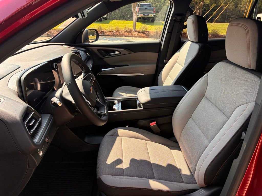 2026 Chevrolet Traverse LT - Photo 28