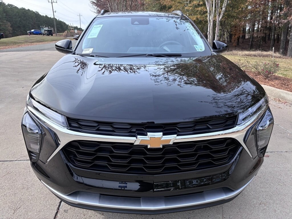 New 2026 Chevrolet Trax LT SUV