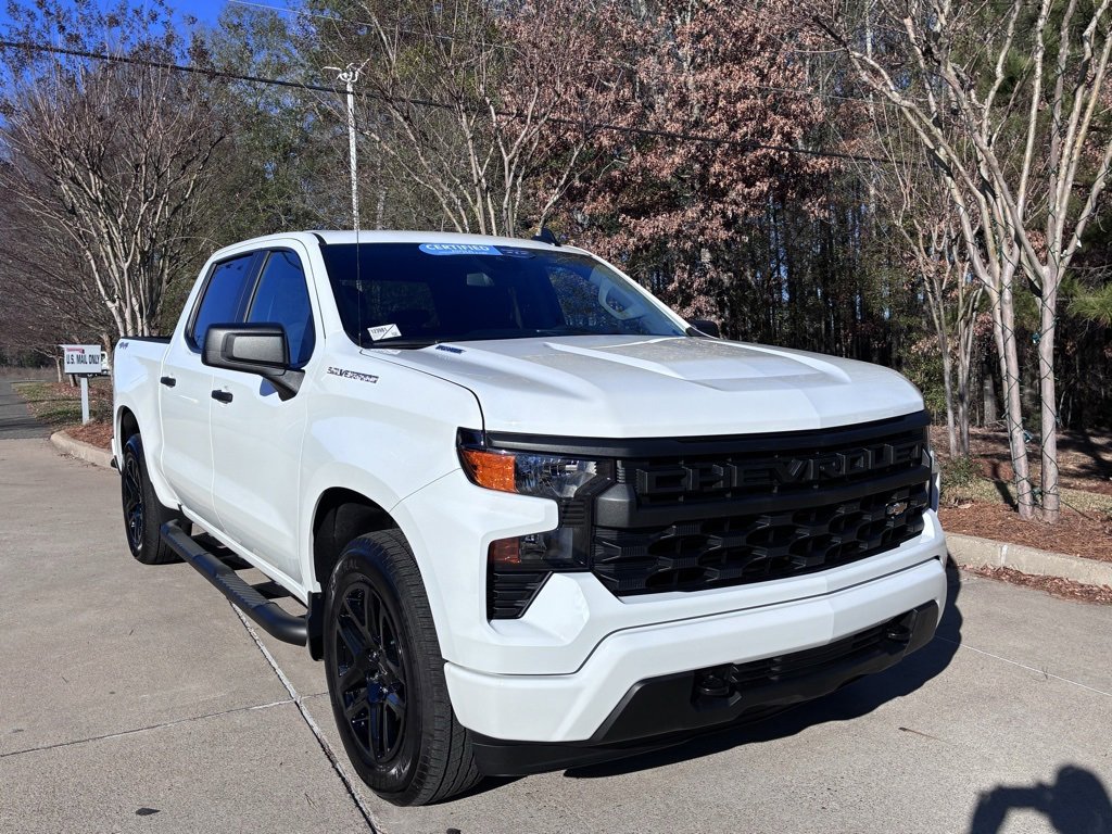 2026 Chevrolet Silverado 1500 Custom's photo