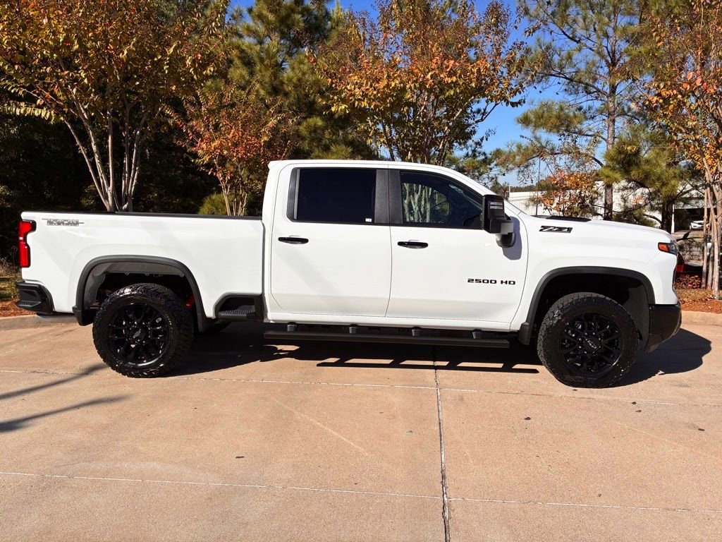 2026 Chevrolet Silverado 2500 HD LT - Photo 11
