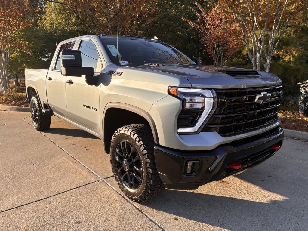 2026 Chevrolet Silverado 2500HD LT's photo