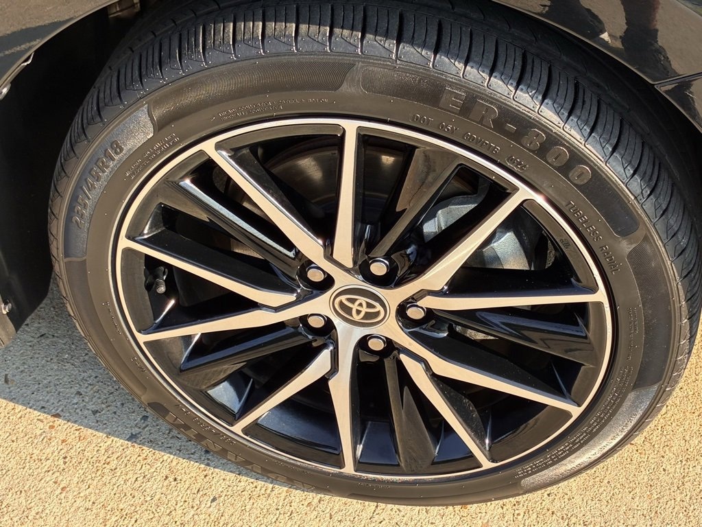 Used 2023 Toyota Camry SE