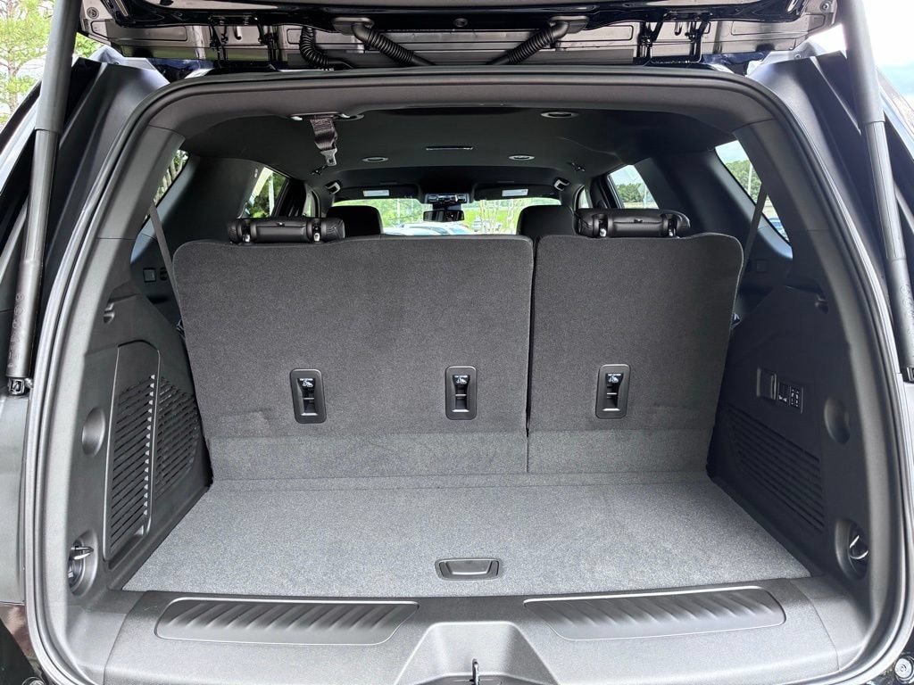 2026 Chevrolet Tahoe LT - Photo 16