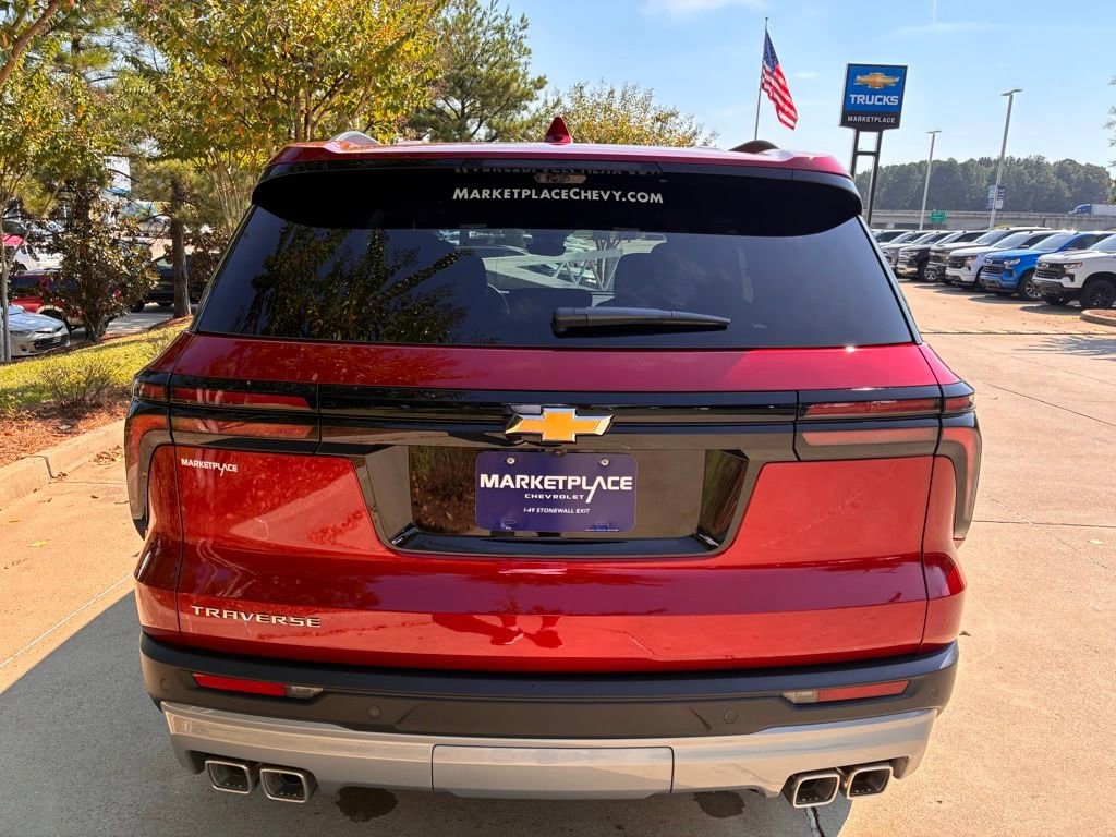2026 Chevrolet Traverse LT - Photo 10