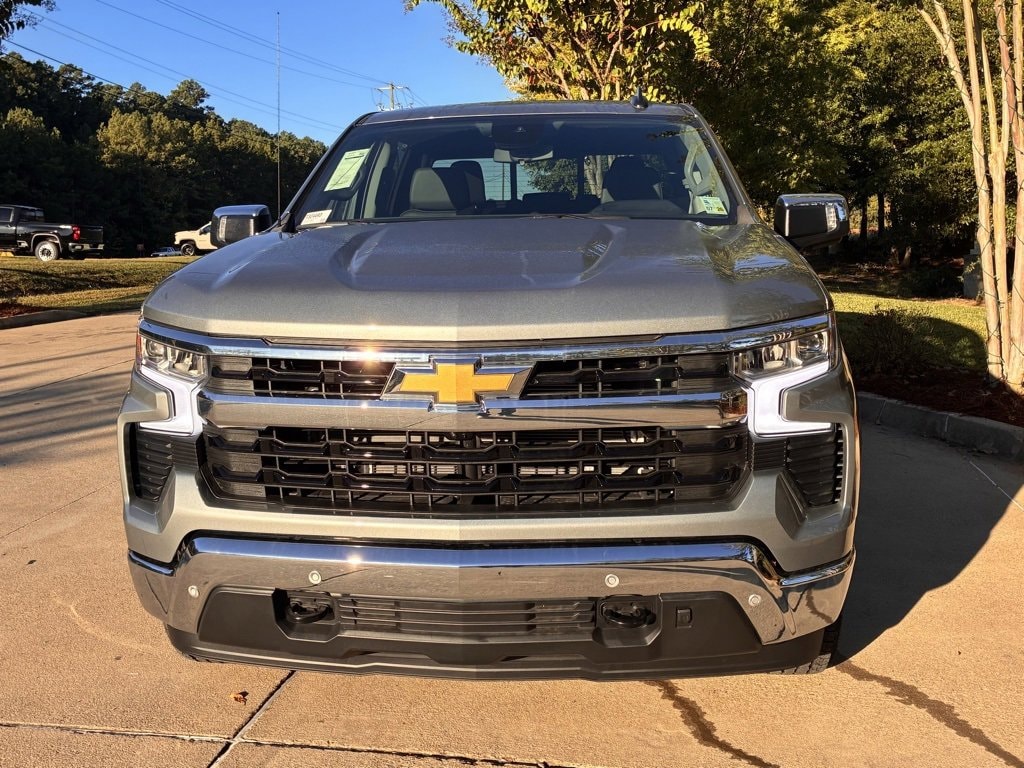 New 2025 Chevrolet Silverado 1500 LT Truck
