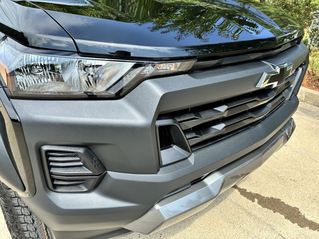 2026 Chevrolet Colorado Trail Boss photo 3
