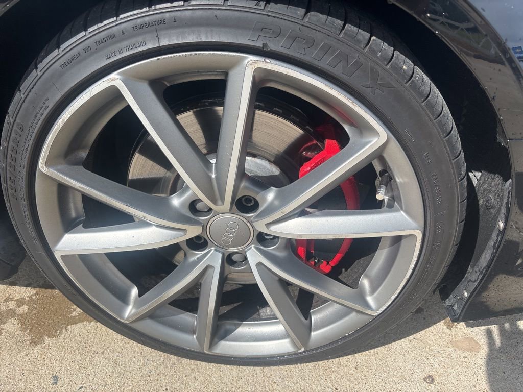 2016 Audi S3 Prestige quattro photo 4