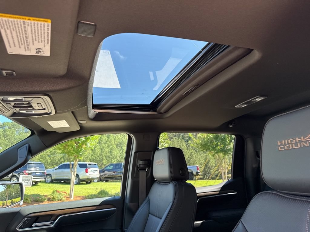 2025 Chevrolet Silverado 1500 High Country - Photo 29