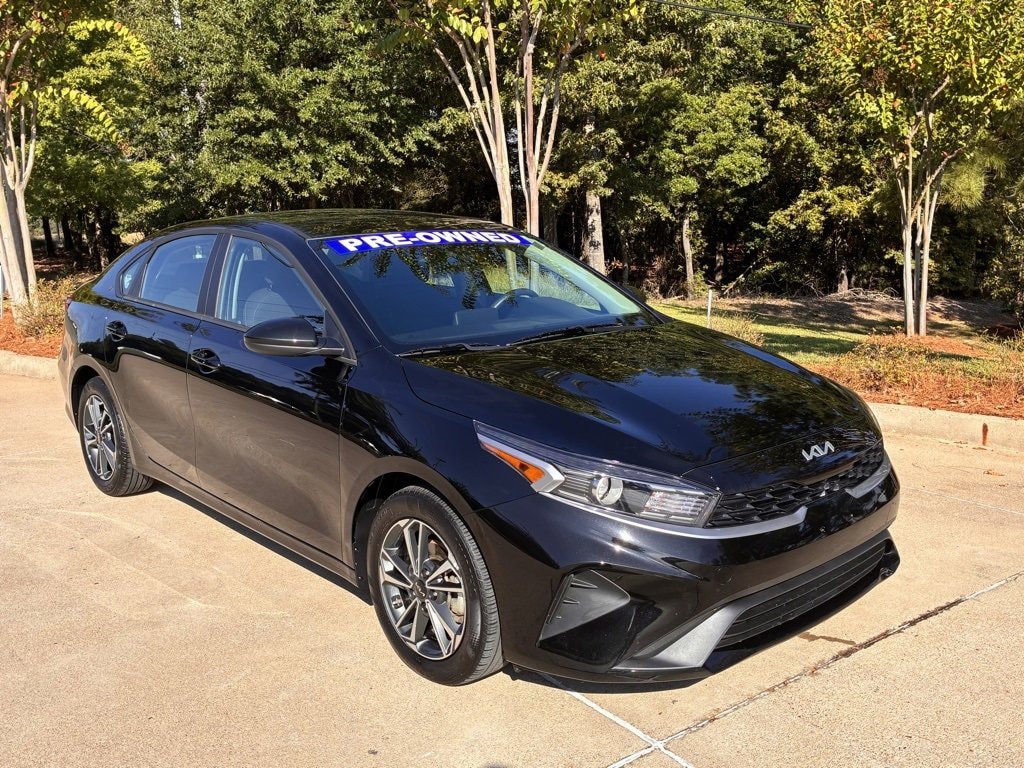 Used 2024 Kia Forte LXS