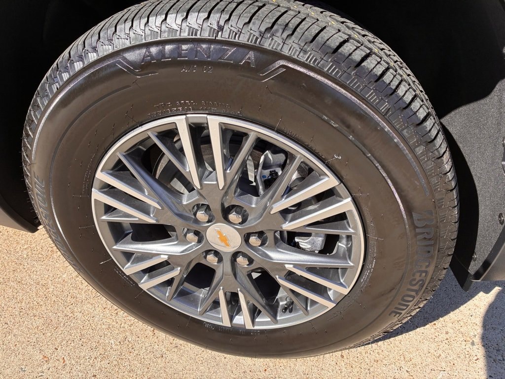 New 2026 Chevrolet Traverse LT SUV