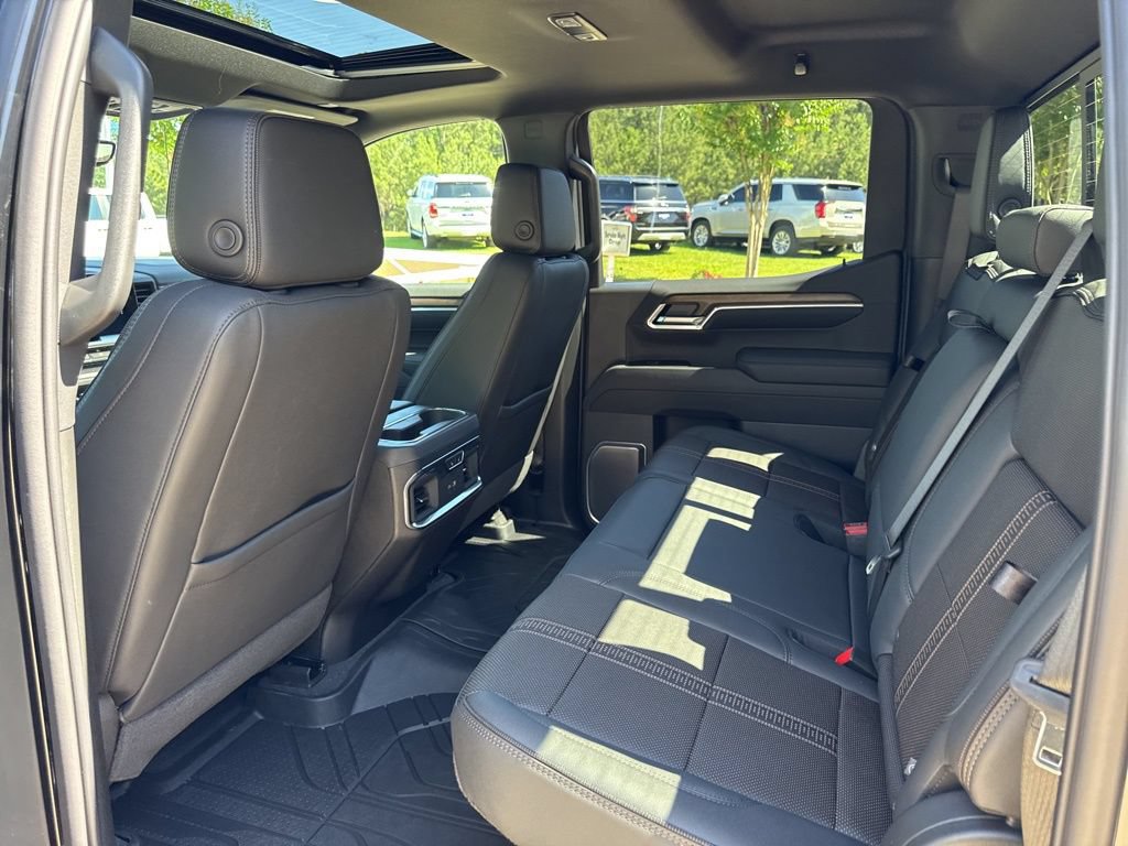 2025 Chevrolet Silverado 1500 High Country - Photo 31