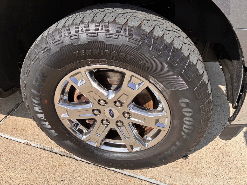 Used 2022 Ford F-150 Lariat Truck