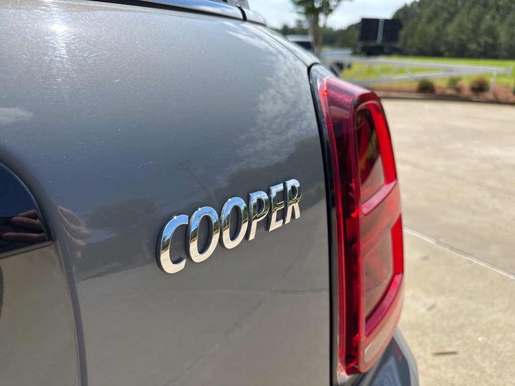 2021 Mini Countryman Oxford Edition photo 3
