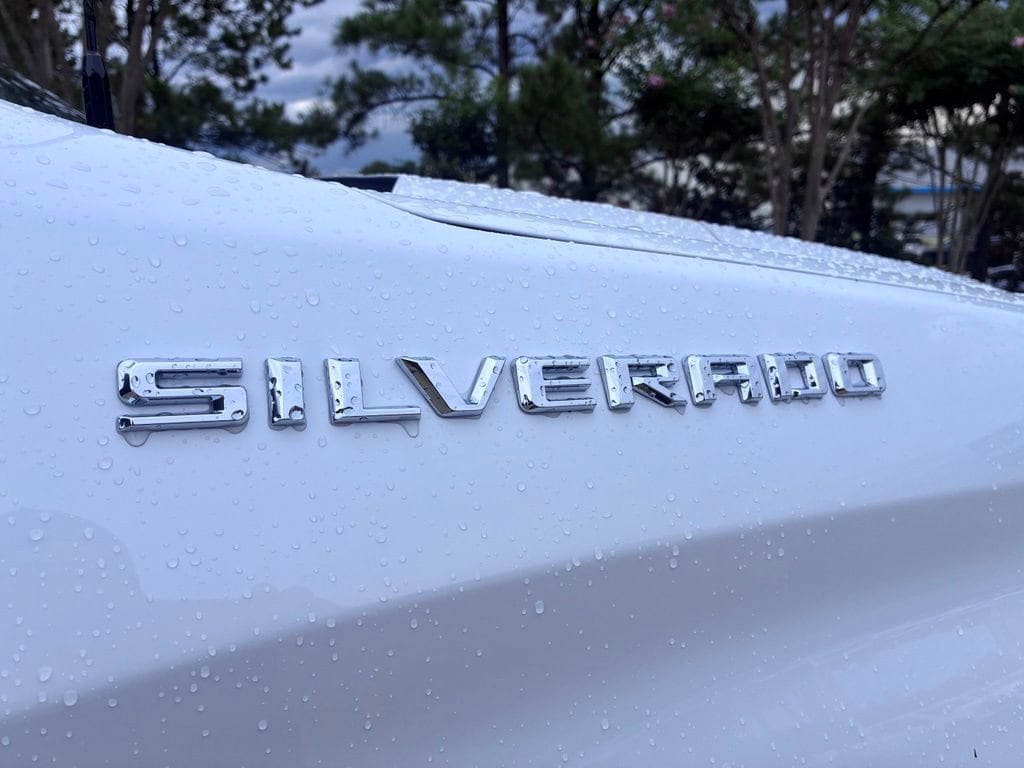2026 Chevrolet Silverado 1500 LT - Photo 6