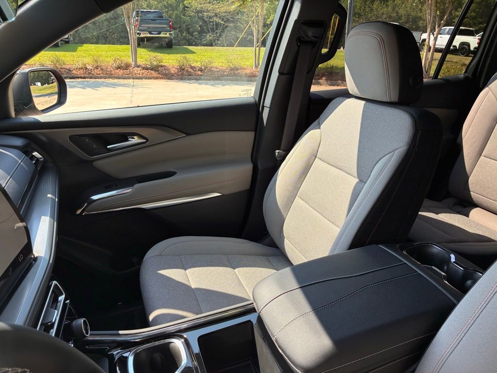 2026 Chevrolet Traverse LT - Photo 30