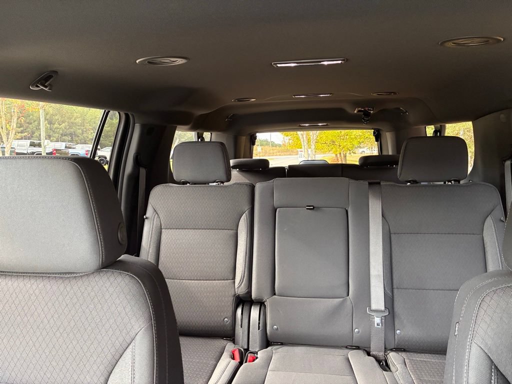 2026 Chevrolet Suburban LS - Photo 29