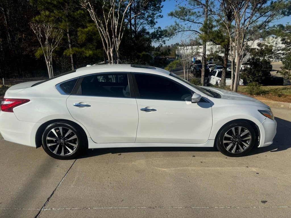 Used 2016 Nissan Altima SL with VIN 1N4AL3AP8GC165320 for sale in Stonewall, LA