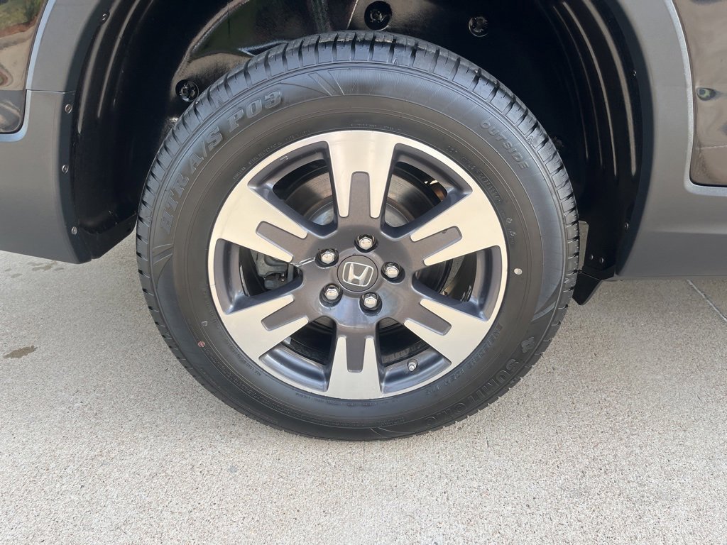 2019 Honda Ridgeline RTL-T photo 4