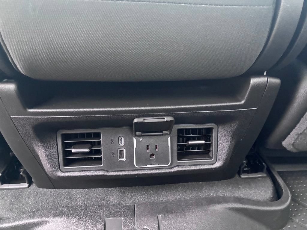 2026 Chevrolet Silverado 1500 RST - Photo 18