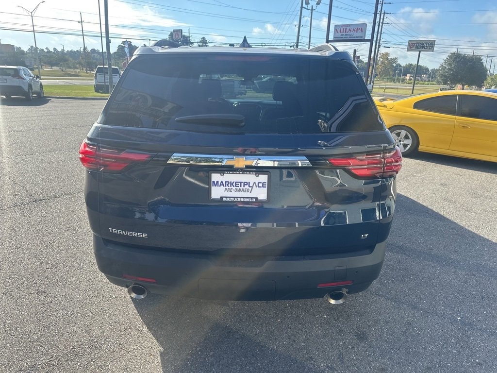 Used 2022 Chevrolet Traverse LT Cloth SUV