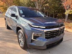 2026 Chevrolet Traverse LT SUV