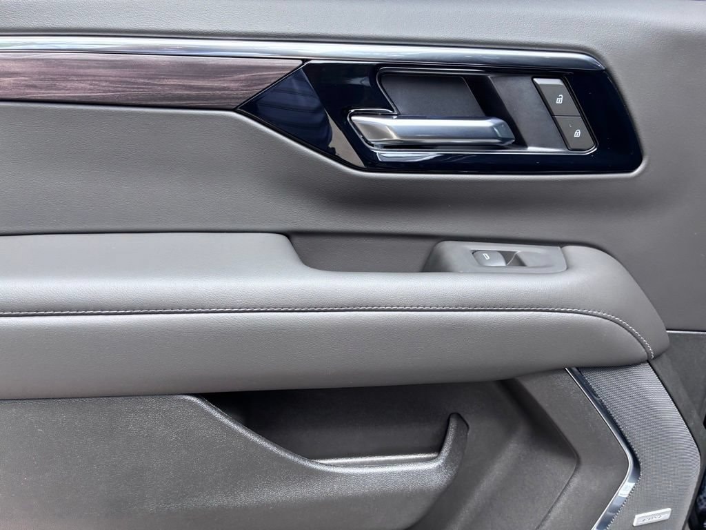 2026 Chevrolet Tahoe LT - Photo 18