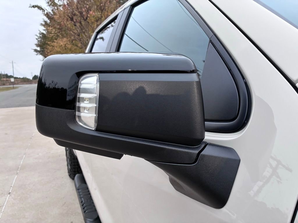 2026 Chevrolet Silverado 1500 ZR2 - Photo 7