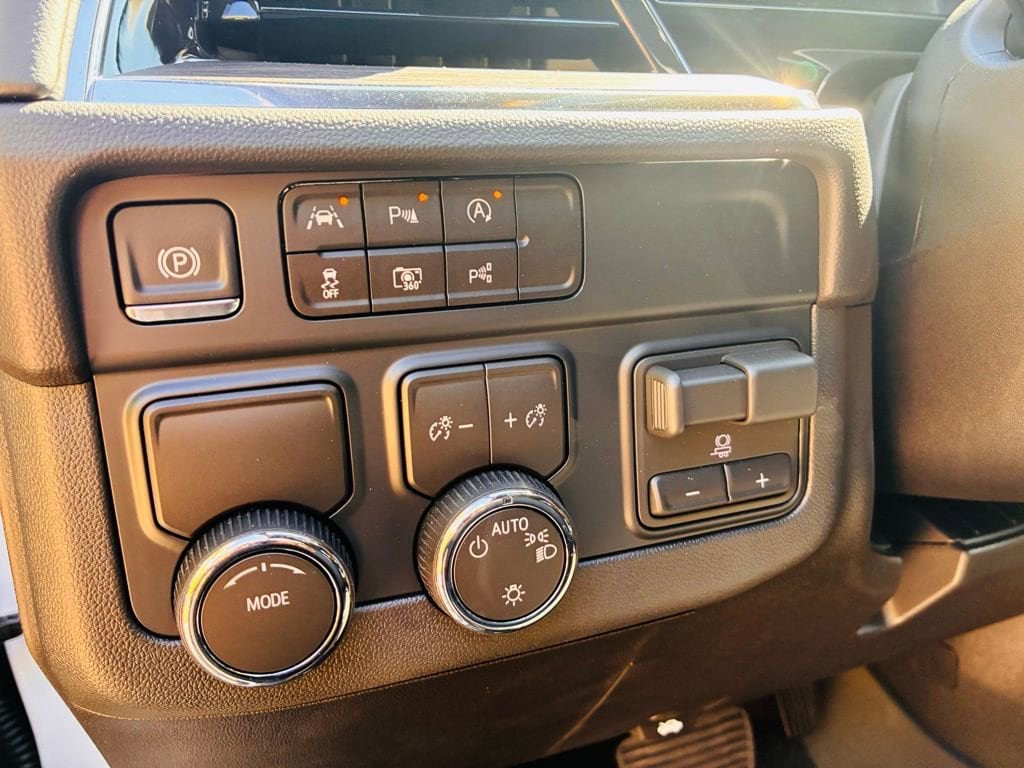 2026 Chevrolet Tahoe LS - Photo 20