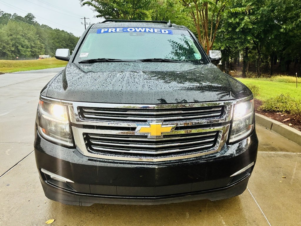 2017 Chevrolet Tahoe Premier photo 2