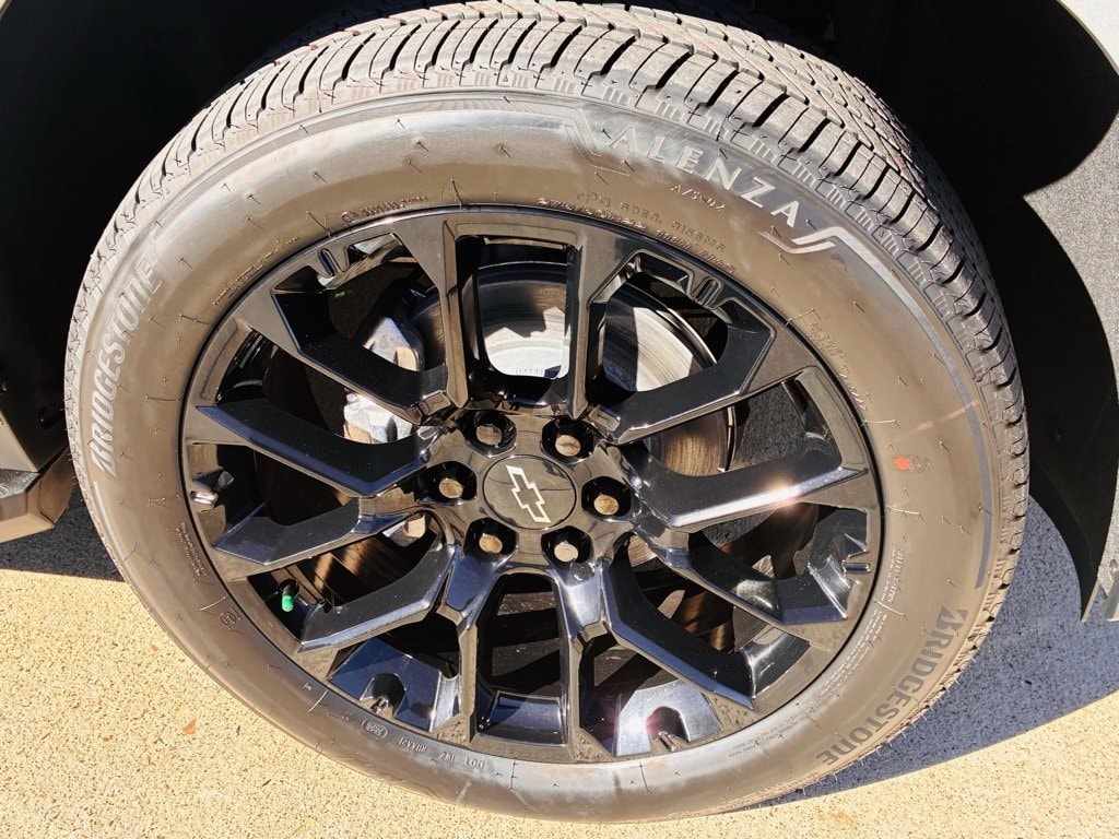 New 2026 Chevrolet Tahoe LS SUV