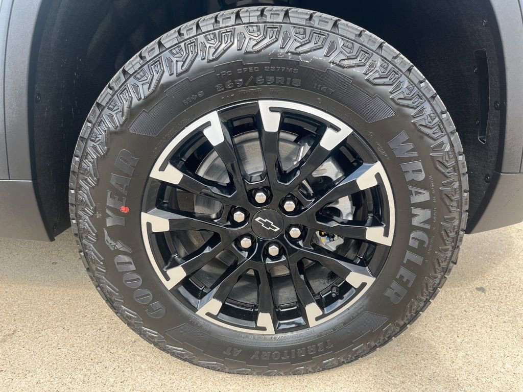 2026 Chevrolet Traverse Z71 photo 4