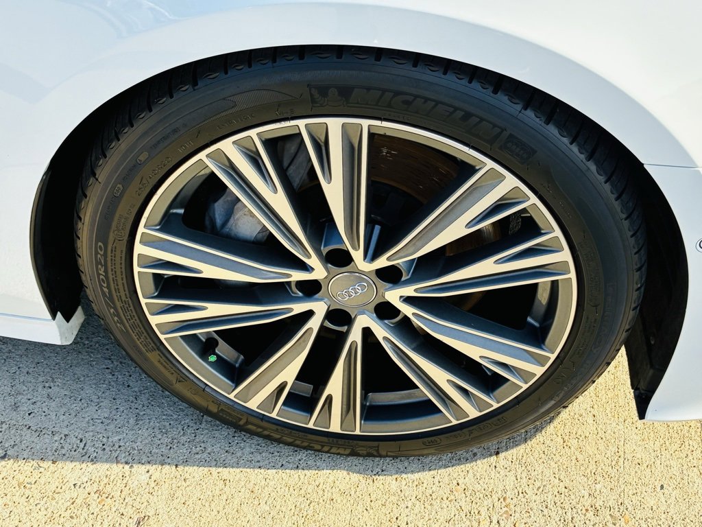 2019 Audi A6 Quattro Prestige photo 4