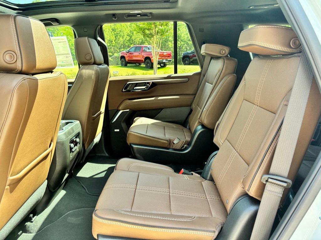 2026 Chevrolet Tahoe High Country - Photo 14