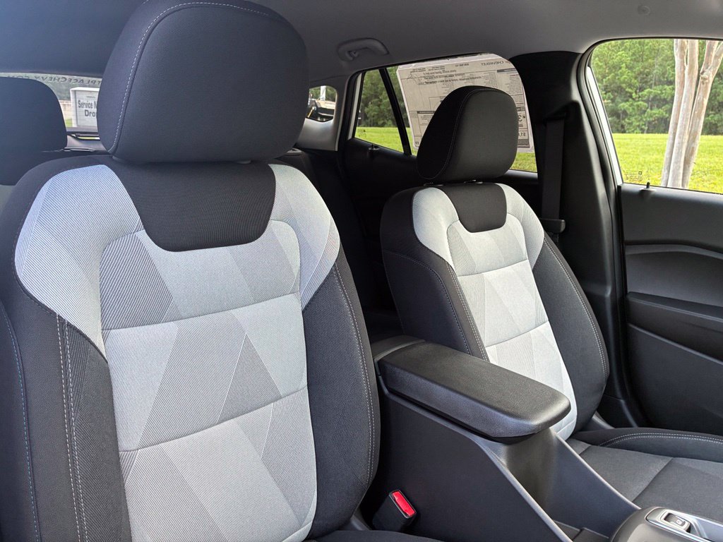 2026 Chevrolet Trax LS - Photo 23