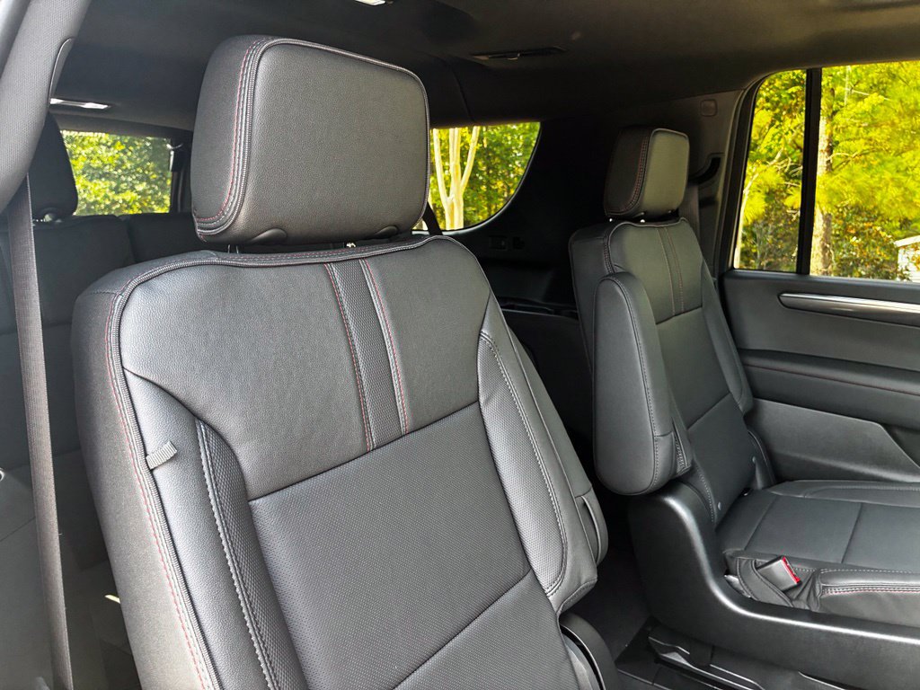 2026 Chevrolet Suburban RST - Photo 17