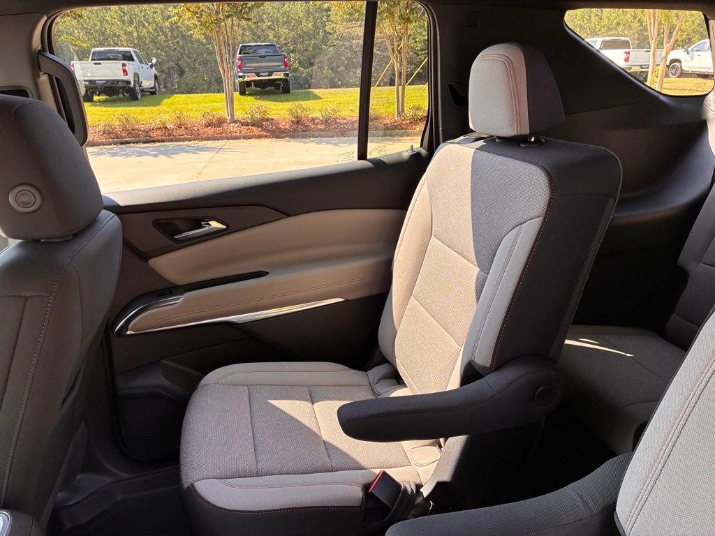 2026 Chevrolet Traverse LT - Photo 17