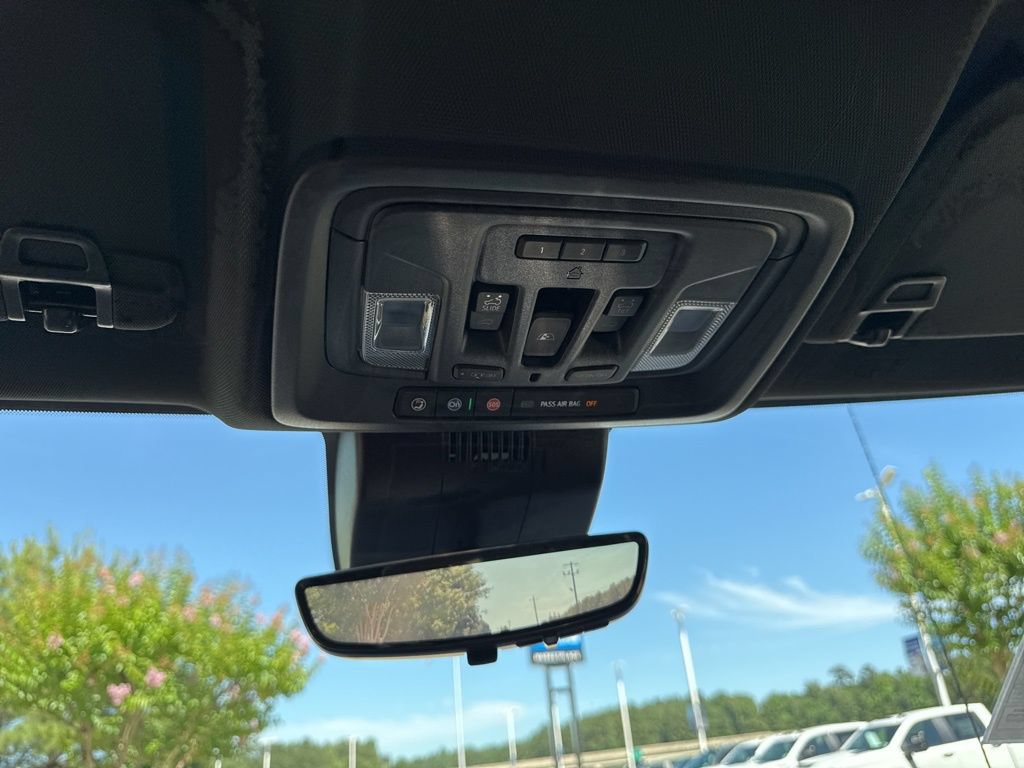 2025 Chevrolet Silverado 1500 High Country - Photo 28
