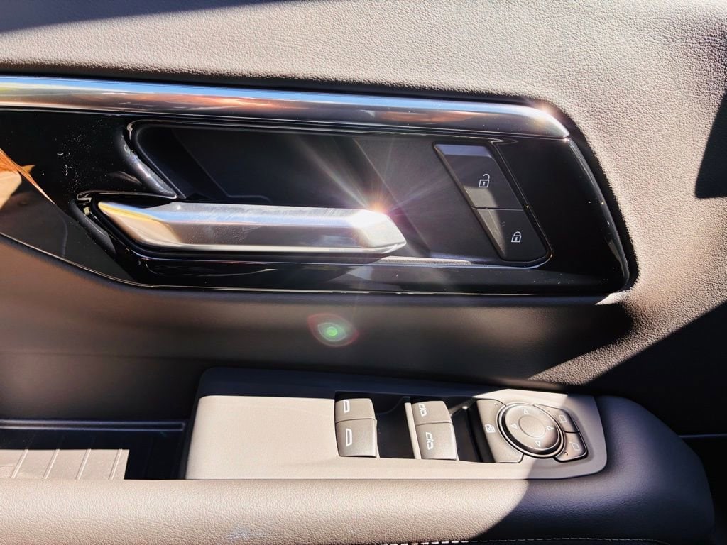 2026 Chevrolet Tahoe LS - Photo 21